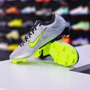 JR NIKE MERCURIAL VAPOR 15 ACADEMY MG