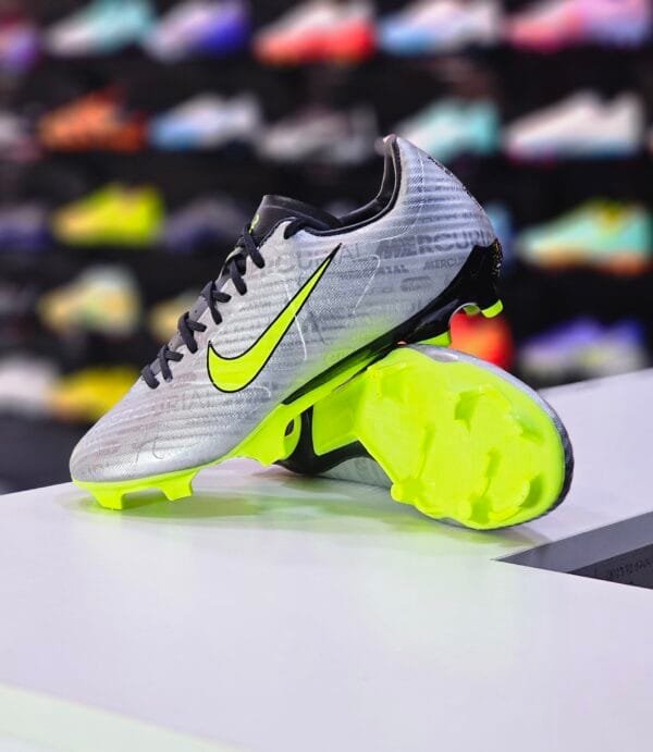JR NIKE MERCURIAL VAPOR 15 ACADEMY MG