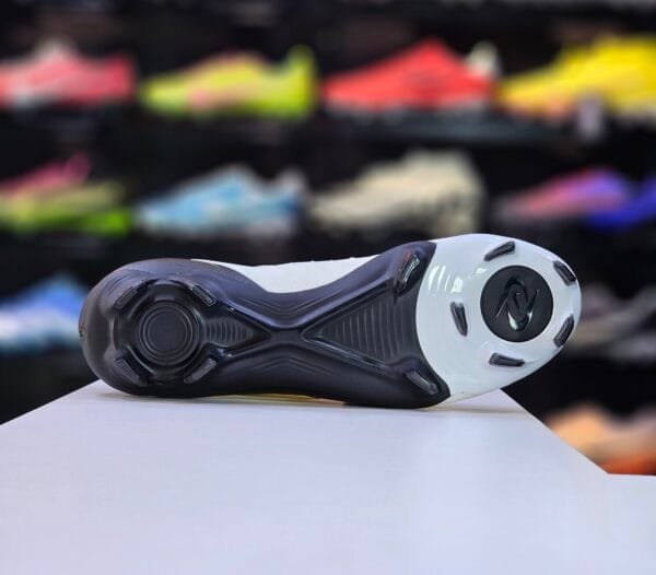 NIKE PHANTOM GX2 PRO FG - Image 4