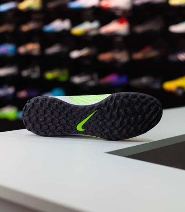 JR NIKE PHANTOM GX ACADEMY TF - Image 4