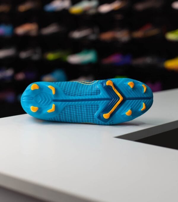 JR NIKE MERCURIAL VAPOR 14 ACADEMY MG - Image 4