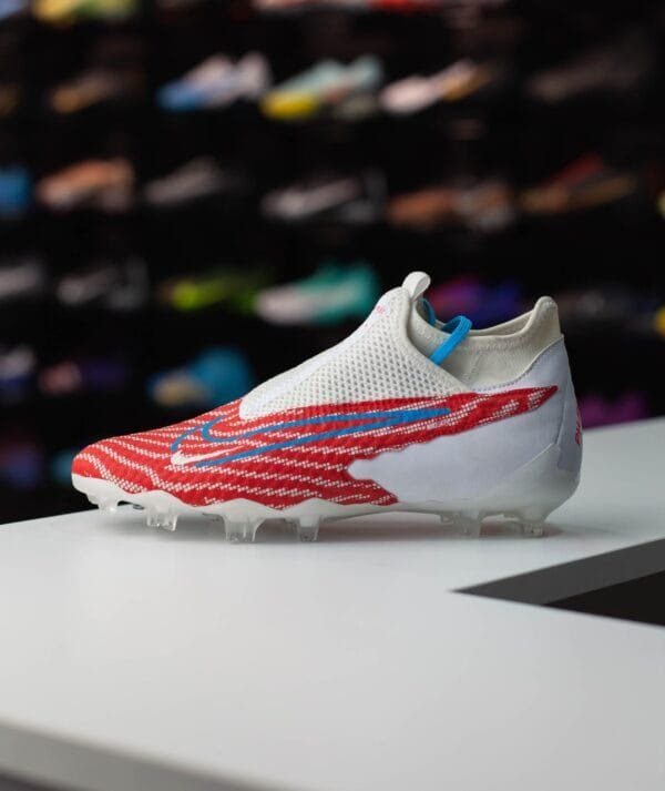 JR NIKE PHANTOM GX ACADEMY MG - Image 2
