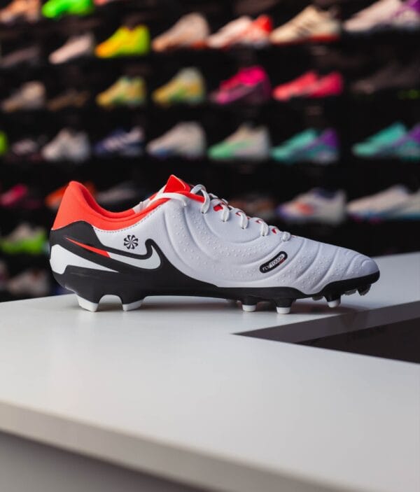 JR NIKE TIEMPO LEGEND 10 ACADEMY MG - Image 3