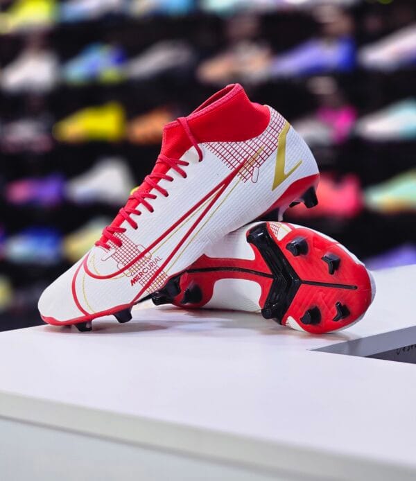 NIKE MERCURIAL SUPERFLY 8 ACADEMY MG