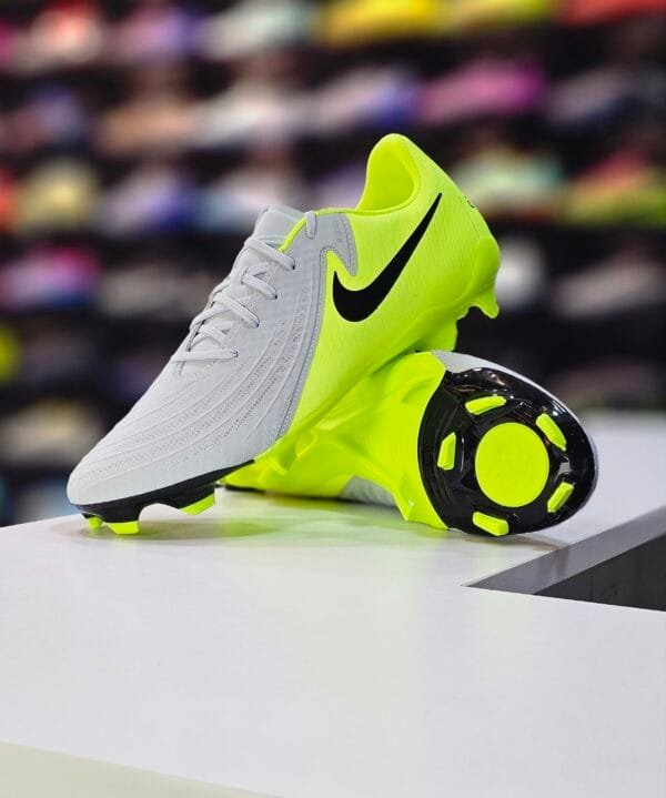 NIKE PHANTOM GX2 ACADEMY FG