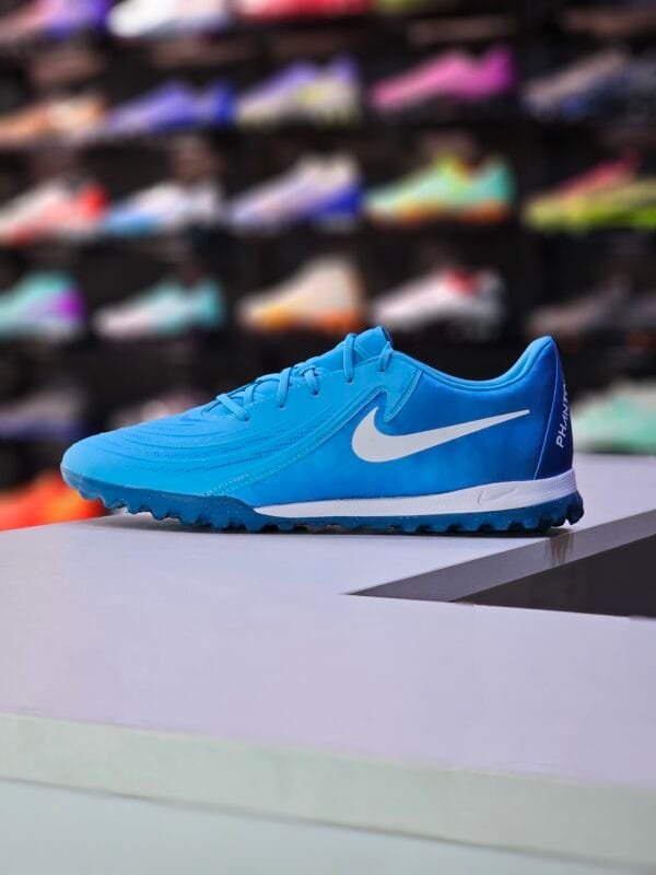 NIKE PHANTOM GX2 ACADEMY TF - Image 2