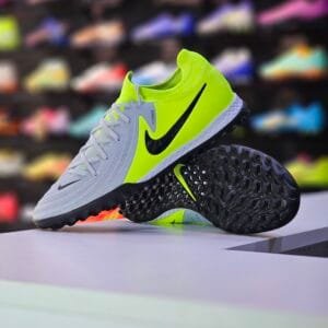NIKE PHANTOM GX2 PRO TF