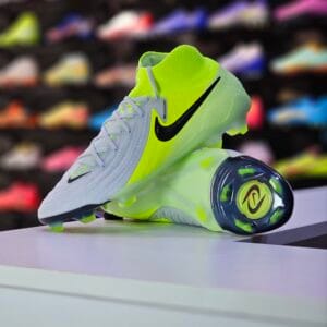 NIKE PHANTOM LUNA ELITE FG