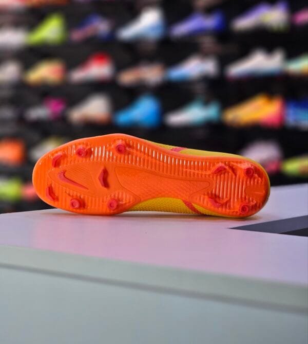 NIKE PHANTOM GT2 CLUB MG - Image 4