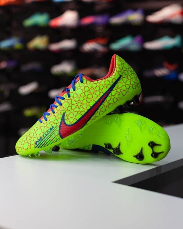 NIKE MERCURIAL VAPOR 15 ACADEMY AG