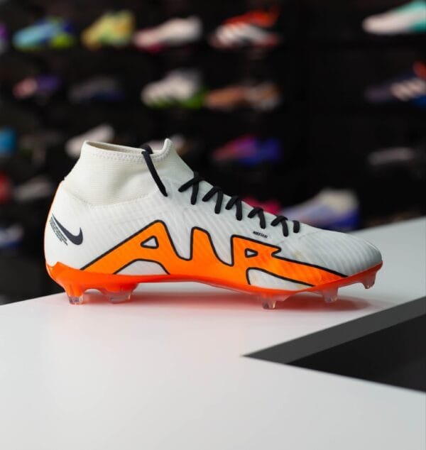 NIKE MERCURIAL SUPERFLY 9 ACADEMY MG - Image 2