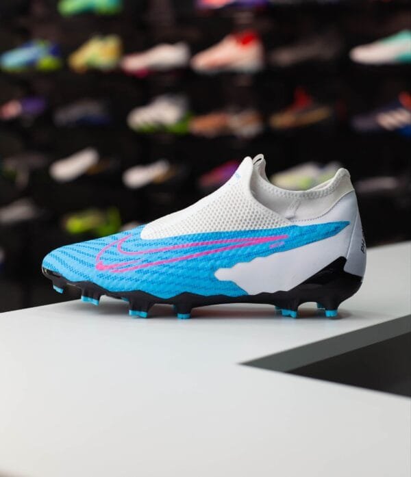 NIKE PHANTOM GX ACADEMY MG - Image 2
