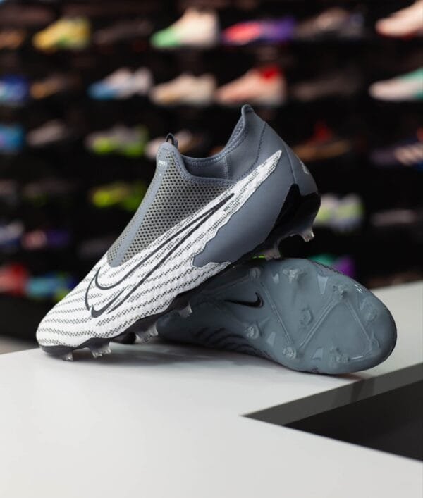 NIKE PHANTOM GX ACADEMY MG