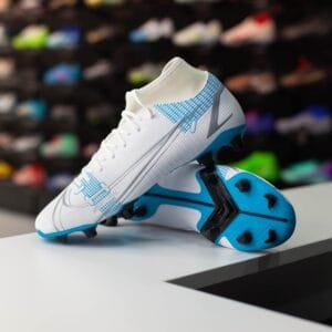 NIKE MERCURIAL SUPERFLY 8 ACADEMY MG