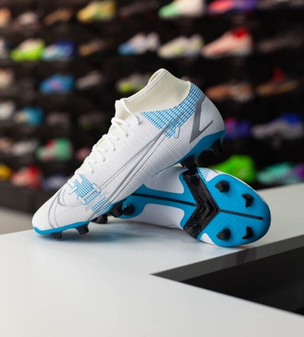 NIKE MERCURIAL SUPERFLY 8 ACADEMY MG