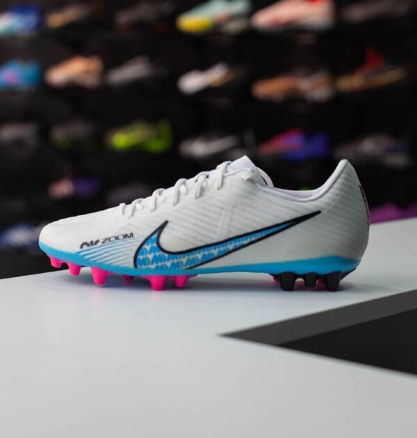 NIKE MERCURIAL VAPOR 15 ACADEMY AG - Image 2