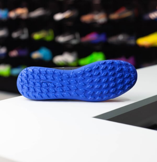 NIKE PHANTOM GX CLUB TF - Image 4