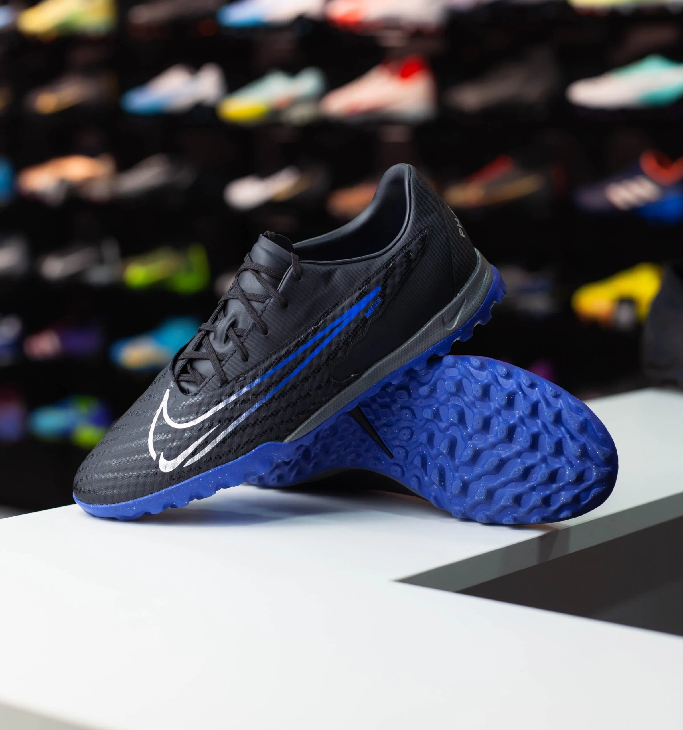 NIKE PHANTOM GX ACADEMY TF