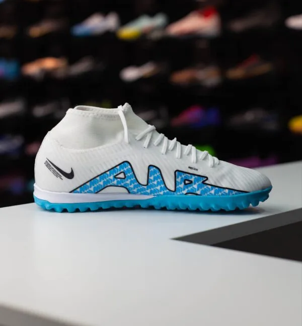 NIKE MERCURIAL SUPERFLY 9 ACADEMY TF - Image 3
