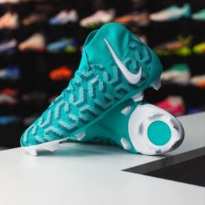 NIKE PHANTOM LUNA PRO FG