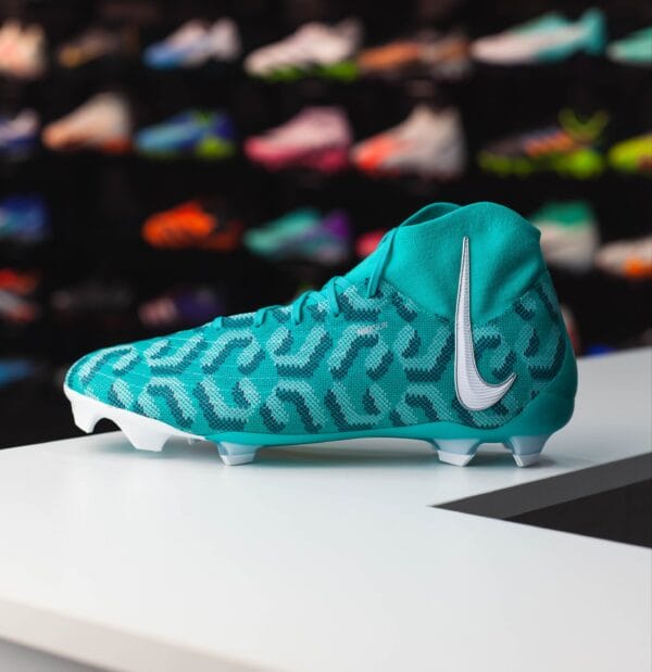 NIKE PHANTOM LUNA PRO FG - Image 2