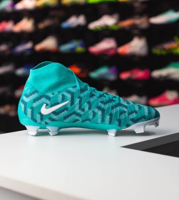 NIKE PHANTOM LUNA PRO FG - Image 3