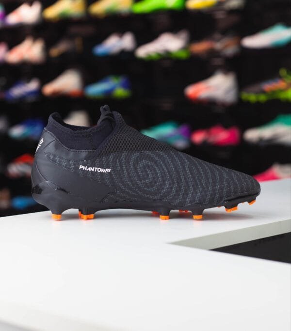 NIKE PHANTOM GX ACADEMY MG - Image 3