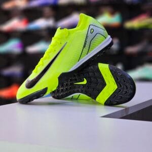 NIKE PHANTOM GX2 PRO TF