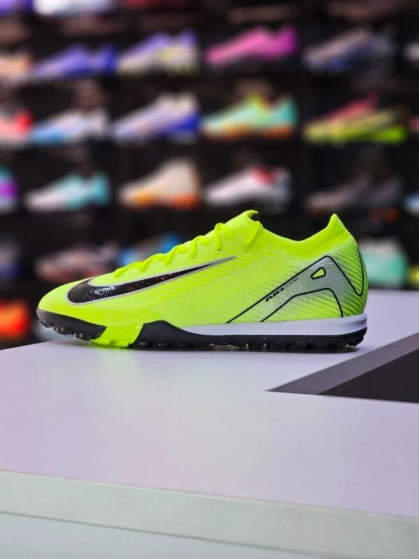 NIKE PHANTOM GX2 PRO TF - Image 2