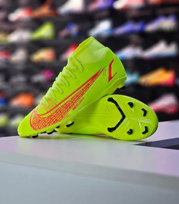 NIKE MERCURIAL SUPERFLY 8 CLUB MG