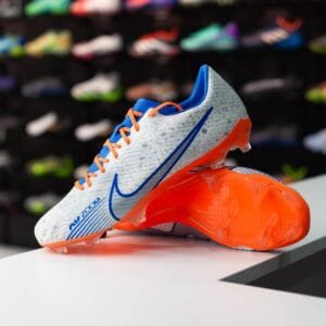 NIKE MERCURIAL VAPOR 15 ACADEMY MG