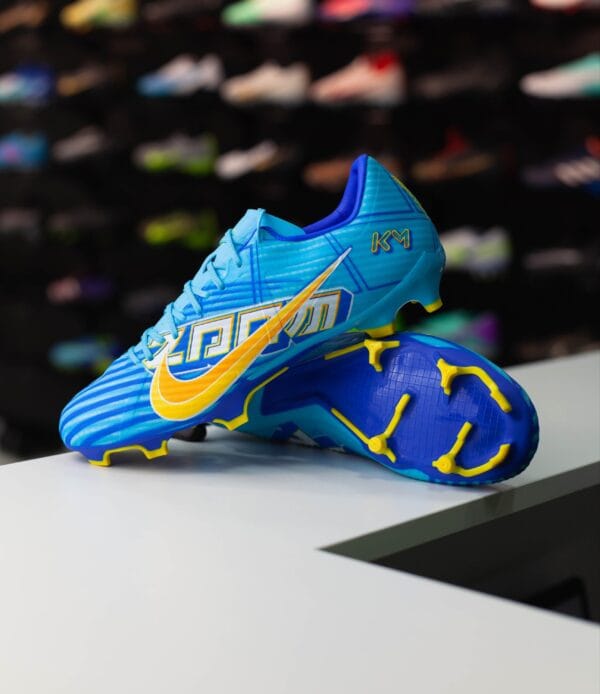 NIKE MERCURIAL VAPOR 15 ACADEMY MG