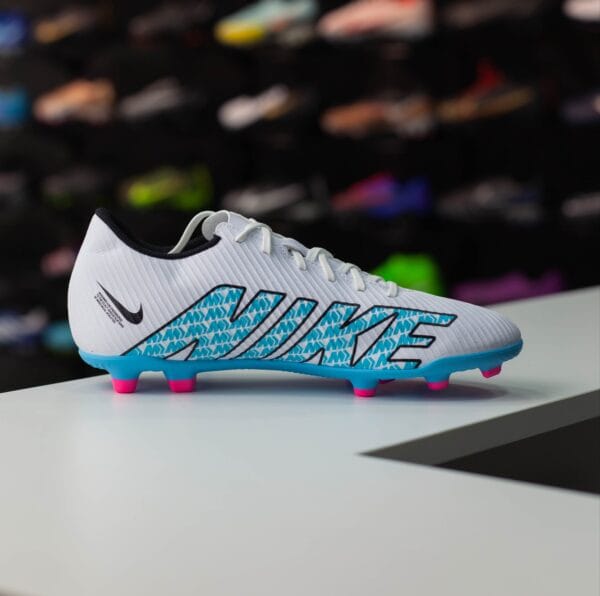 NIKE MERCURIAL VAPOR 15 CLUB MG - Image 3