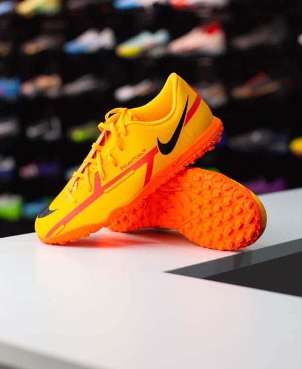 JR NIKE PHANTOM GT2 CLUB TF