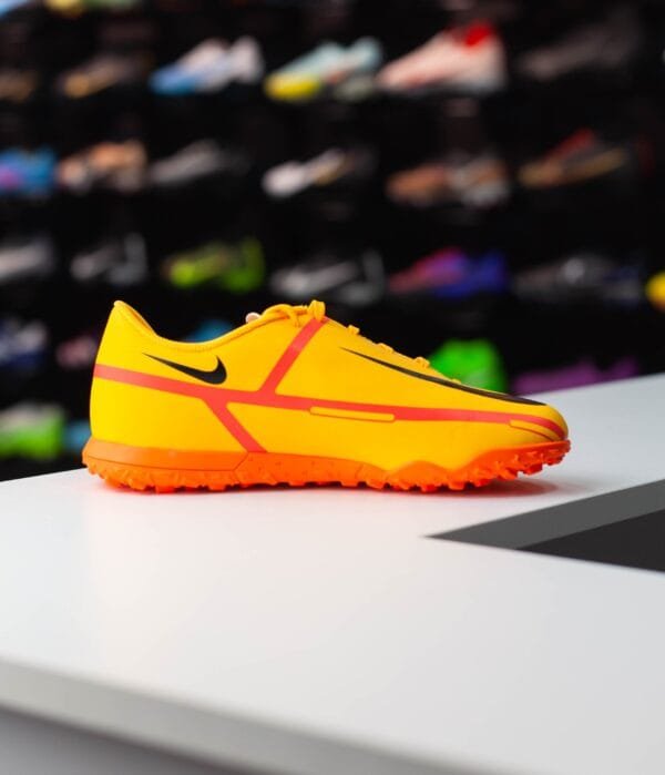 JR NIKE PHANTOM GT2 CLUB TF - Image 3