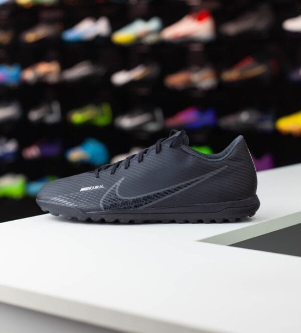 NIKE MERCURIAL VAPOR 15 CLUB TF - Image 2