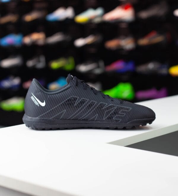 NIKE MERCURIAL VAPOR 15 CLUB TF - Image 3