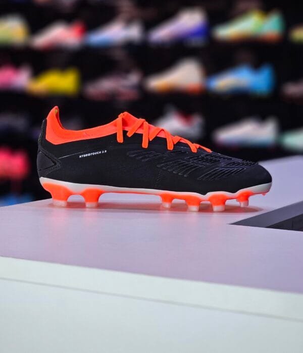 ADIDAS PREDATOR PRO MG - Image 3