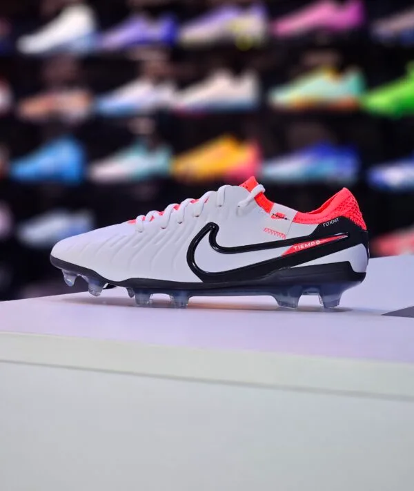 JR NIKE TIEMPO LEGEND 10 ELITE FG - Image 2
