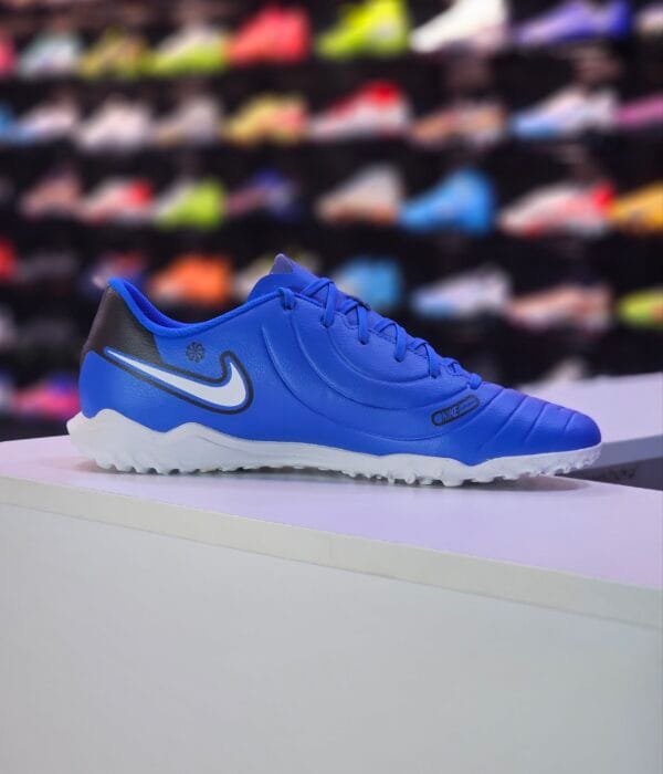 NIKE TIEMPO LEGEND 10 CLUB TF - Image 3