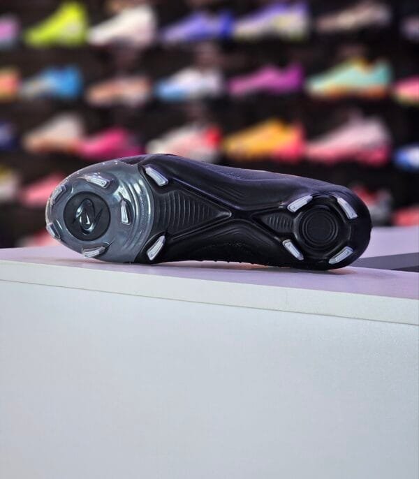 NIKE PHANTOM GX2 ACADEMY FG - Image 4