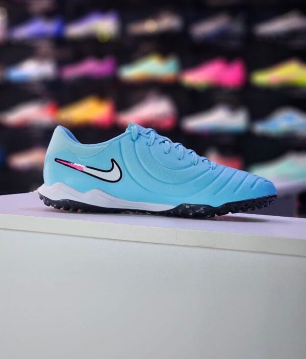 NIKE TIEMPO LEGEND 10 ACADEMY TF - Image 3