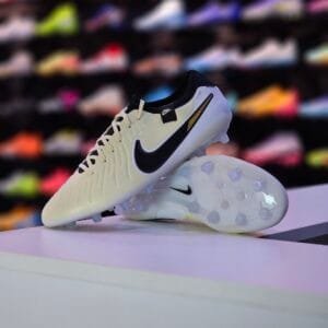 NIKE TIEMPO LEGEND 10 ELITE AG