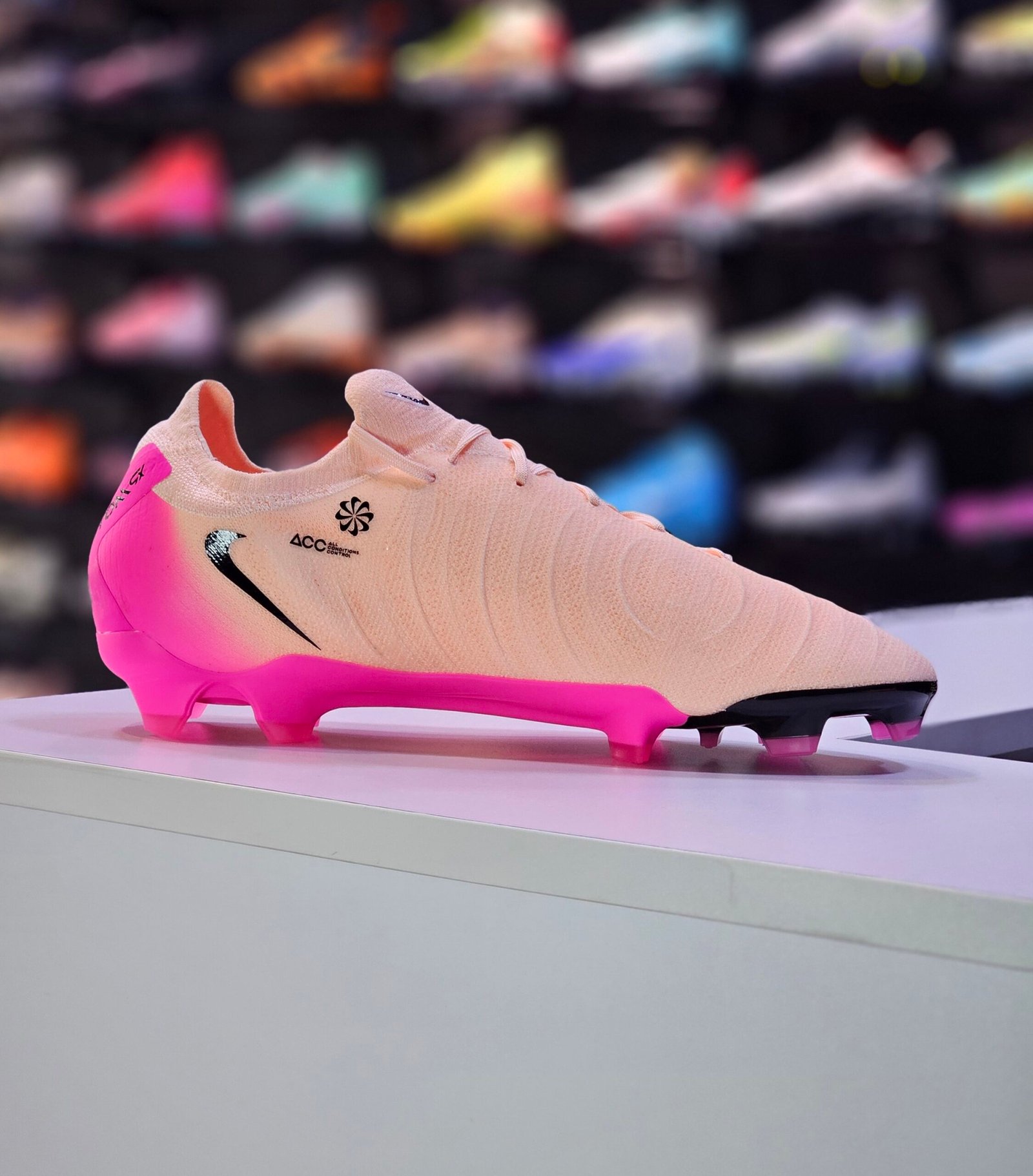 NIKE PHANTOM GX2 PRO FG - Image 3