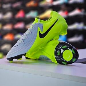 NIKE PHANTOM GX2 PRO FG