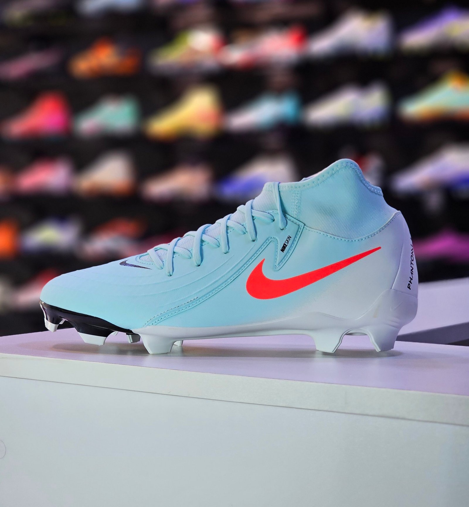 NIKE PHANTOM LUNA ACADEMY FG - Image 2