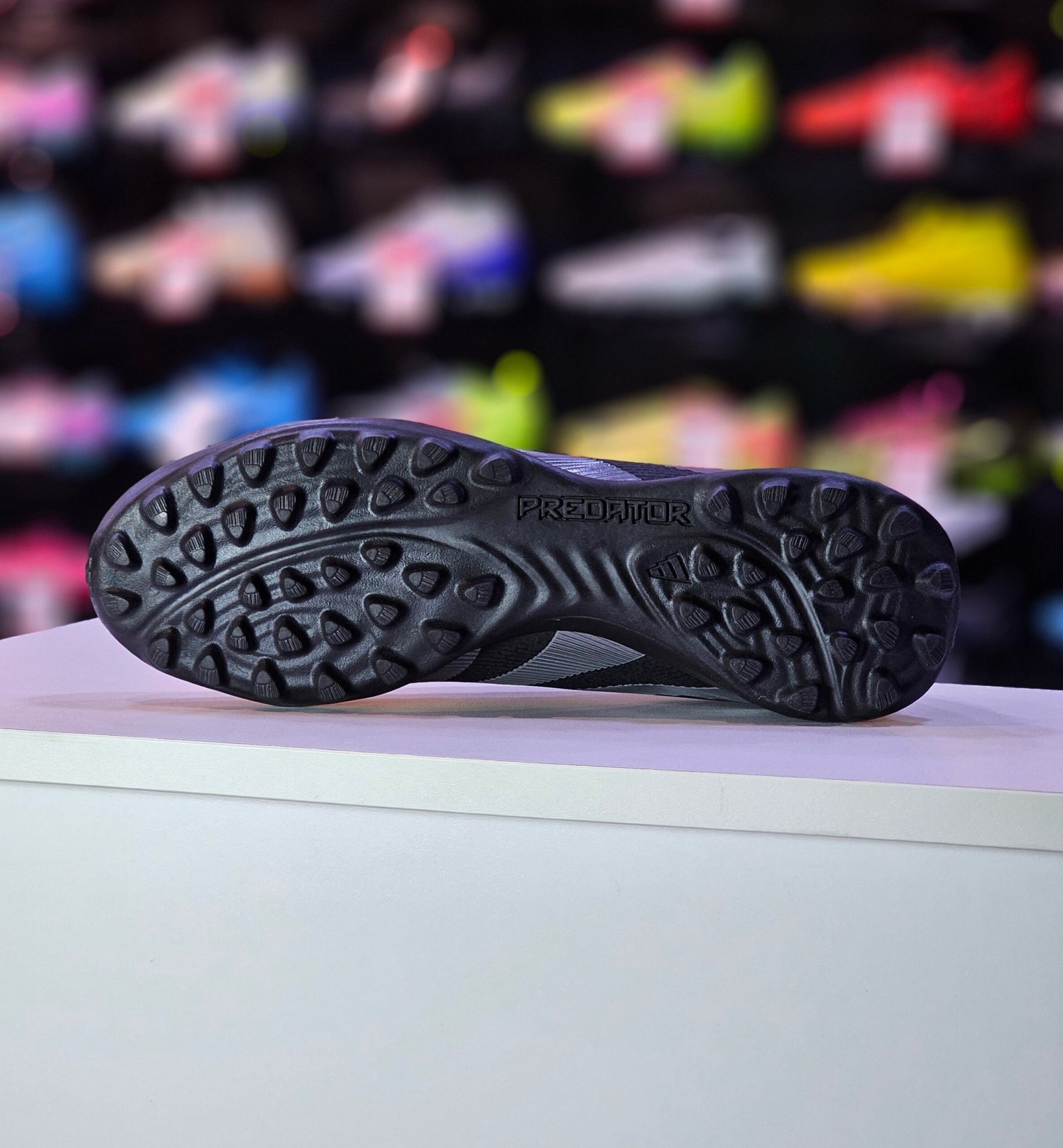 ADIDAS PREDATOR PRO TF - Image 4