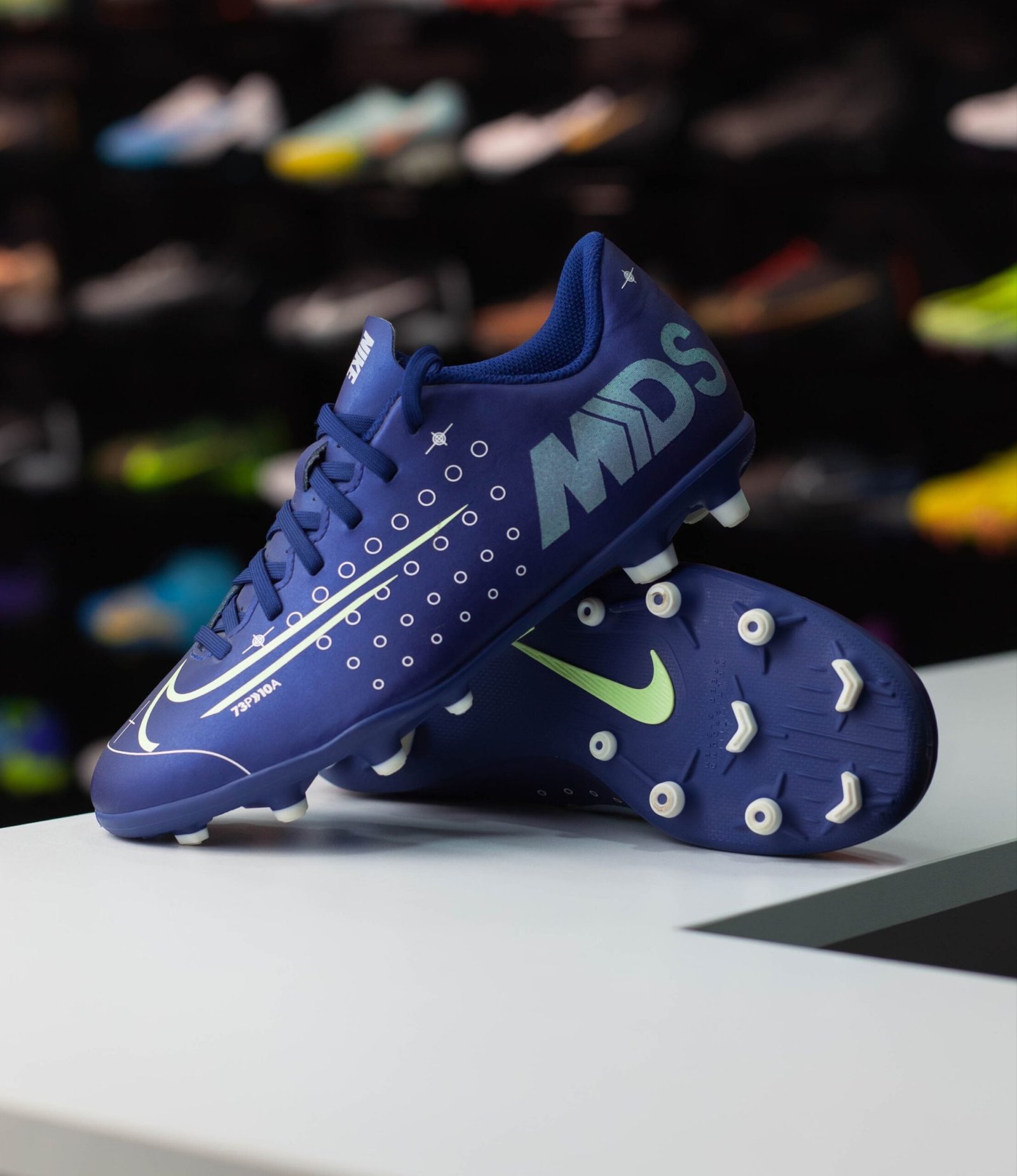 JR NIKE MERCURIAL VAPOR 13 CLUB MG